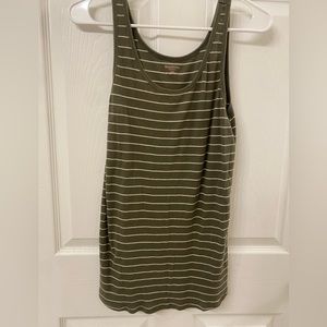 Motherhood maternity green and white tank top.